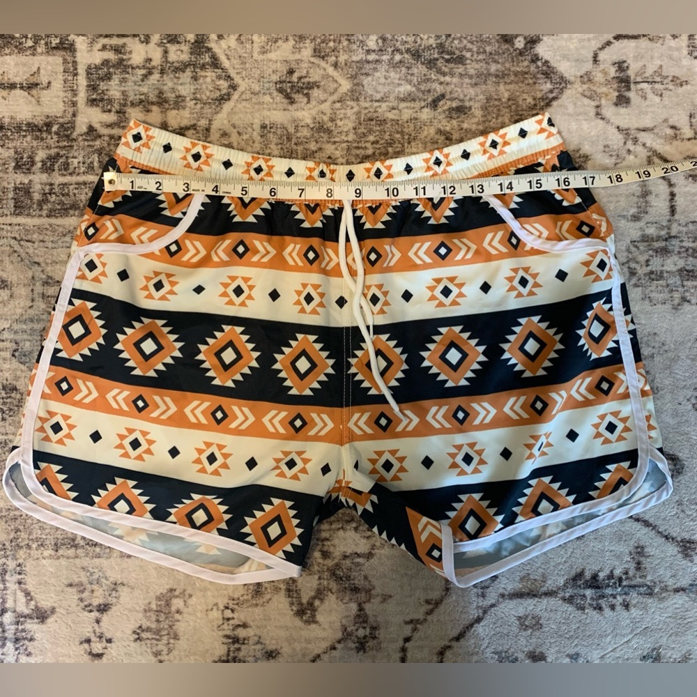 Women’s water shorts size large
